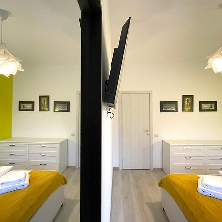 Cozy Riverfront Apartments With Garden And Mountain View Buşteni Eksteriør bilde